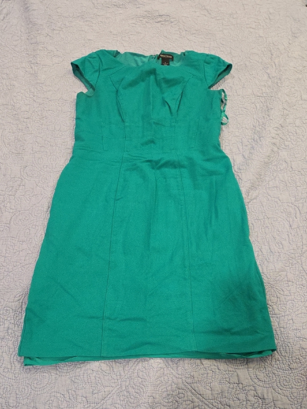 White House Black Market Green Sheath Cap-Sleeve Dress Size 8!